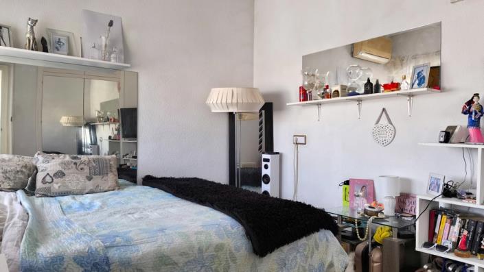 Image No.19-3 Bed Quad for sale