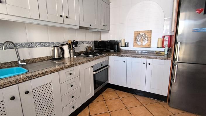 Image No.10-2 Bed Villa / Detached for sale