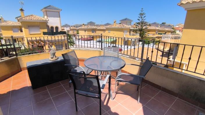 Image No.16-2 Bed Villa / Detached for sale