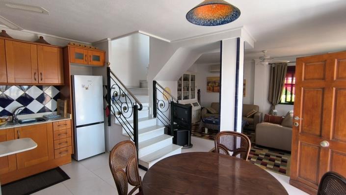 Image No.5-3 Bed Townhouse for sale