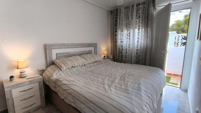 Image No.11-2 Bed Bungalow for sale