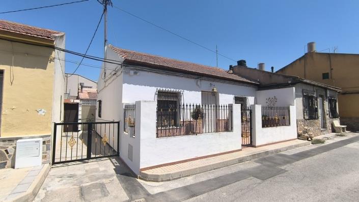 Image No.1-3 Bed Bungalow for sale