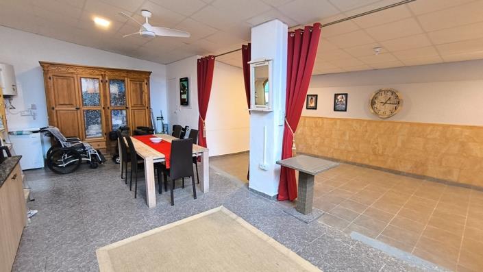 Image No.24-3 Bed Bungalow for sale