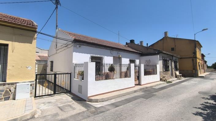 Image No.30-3 Bed Bungalow for sale