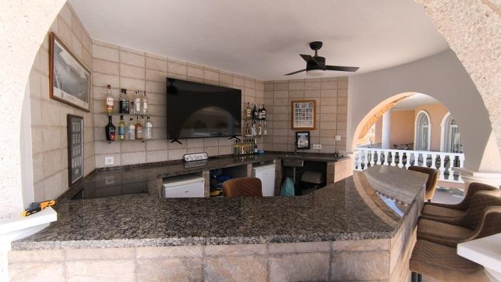 Image No.39-4 Bed Villa / Detached for sale