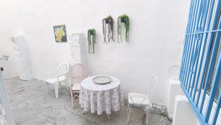 Image No.25-5 Bed Townhouse for sale