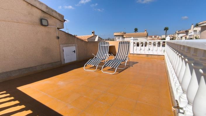 Image No.20-3 Bed Villa for sale