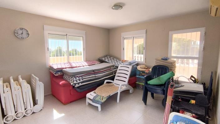 Image No.17-7 Bed Villa / Detached for sale