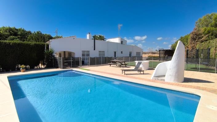 Image No.39-5 Bed Country House for sale