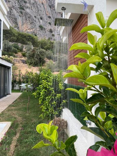 Image No.18-4 Bed Villa for sale