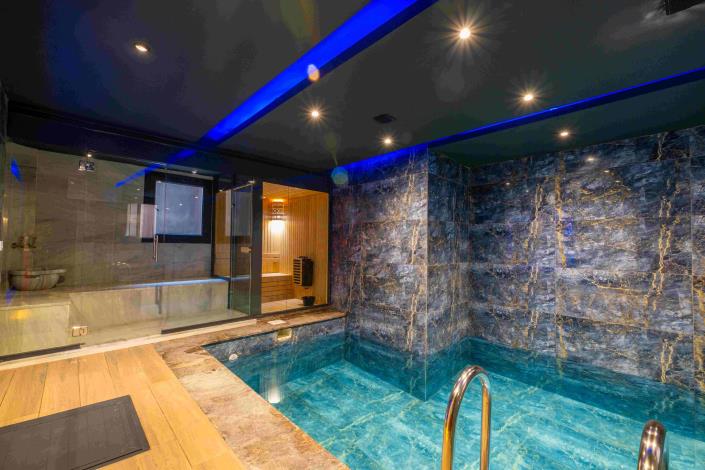 Image No.19-3 Bed Villa for sale