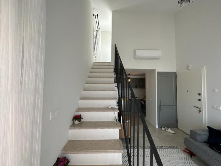 Image No.9-2 Bed Duplex for sale