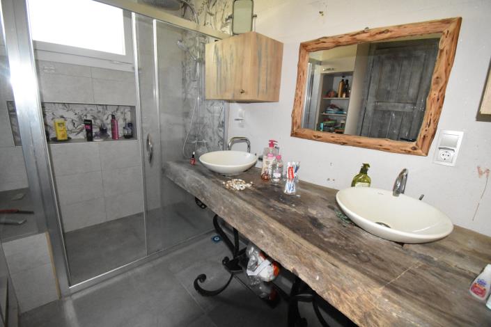 Image No.13-3 Bed Bungalow for sale