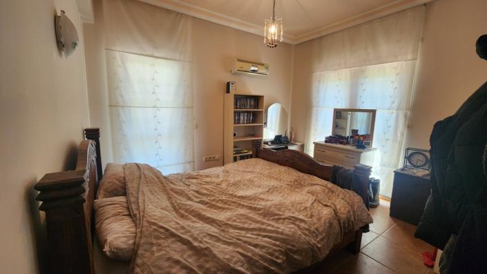 Image No.10-5 Bed Villa for sale