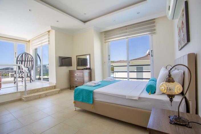 Image No.14-4 Bed Villa for sale