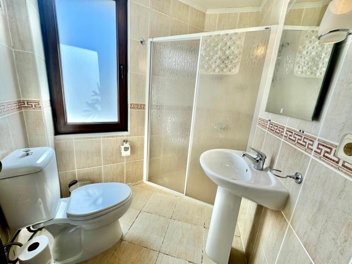 Image No.11-4 Bed Villa for sale