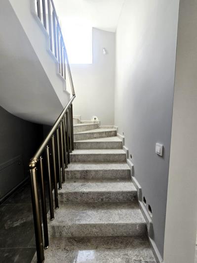 Image No.11-6 Bed Villa for sale