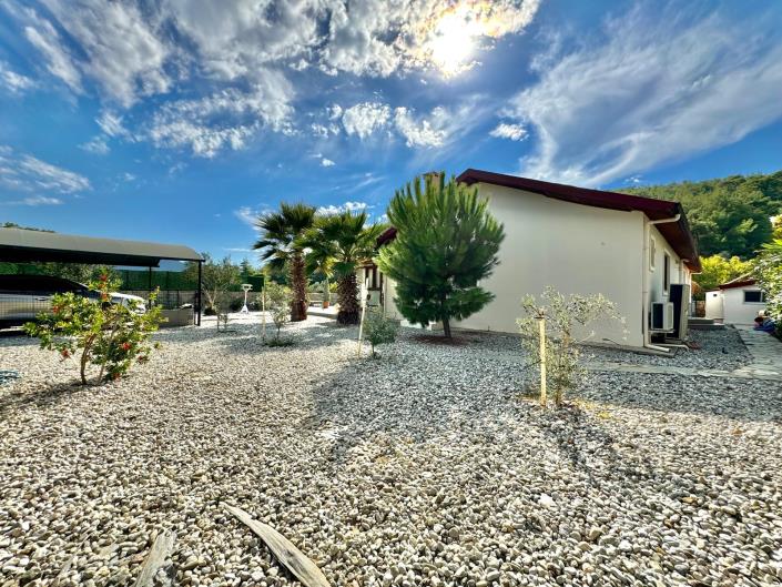 Image No.29-3 Bed Bungalow for sale