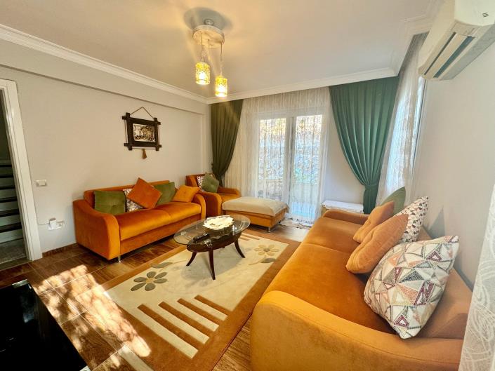 Image No.11-5 Bed Apartment for sale