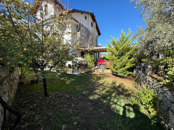 Image No.3-4 Bed Villa for sale