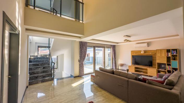 Image No.5-5 Bed Villa for sale