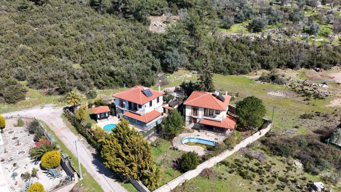 Image No.2-3 Bed Villa for sale