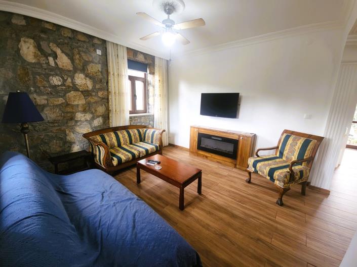 Image No.10-3 Bed Villa for sale