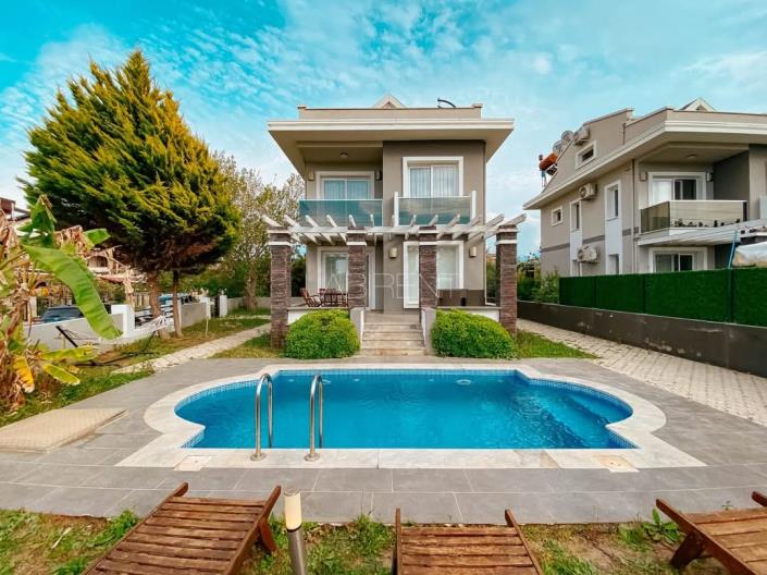 Image No.24-4 Bed Villa for sale