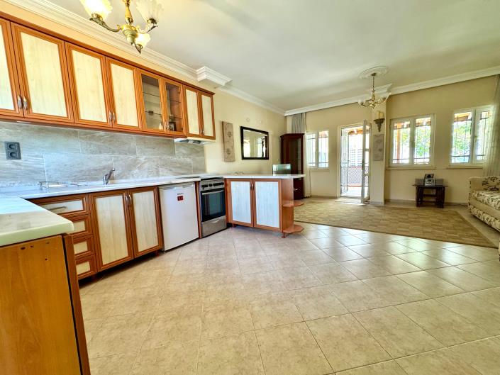 Image No.4-3 Bed Semi-Detached for sale