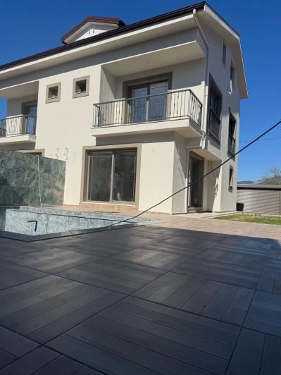 Image No.1-3 Bed Semi-Detached for sale