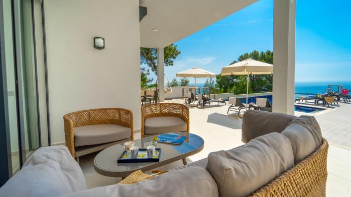 Image No.5-6 Bed Villa for sale