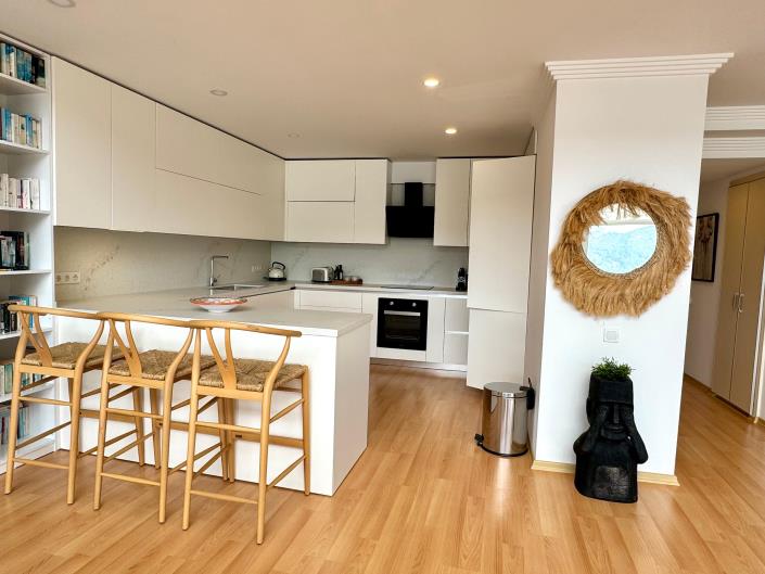 Image No.11-4 Bed Apartment for sale