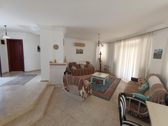 Image No.4-4 Bed Villa for sale
