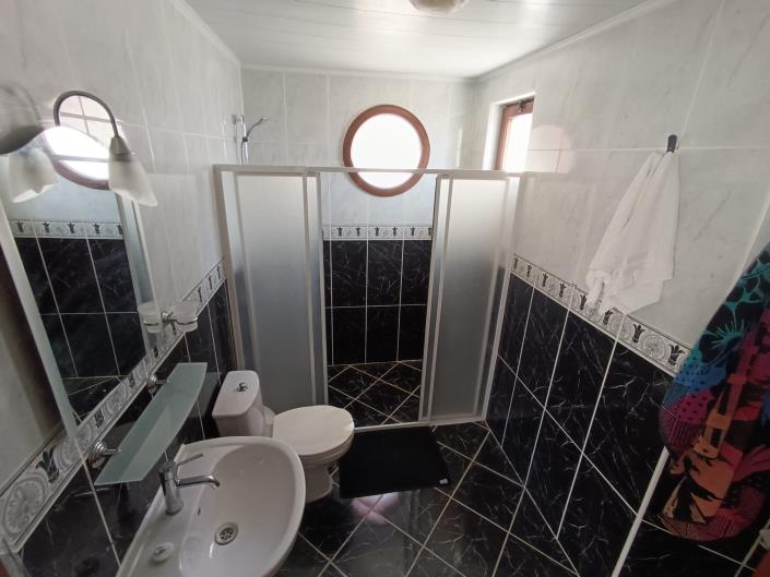 Image No.9-4 Bed Villa for sale