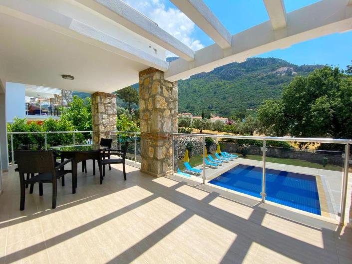 Image No.10-4 Bed Villa for sale