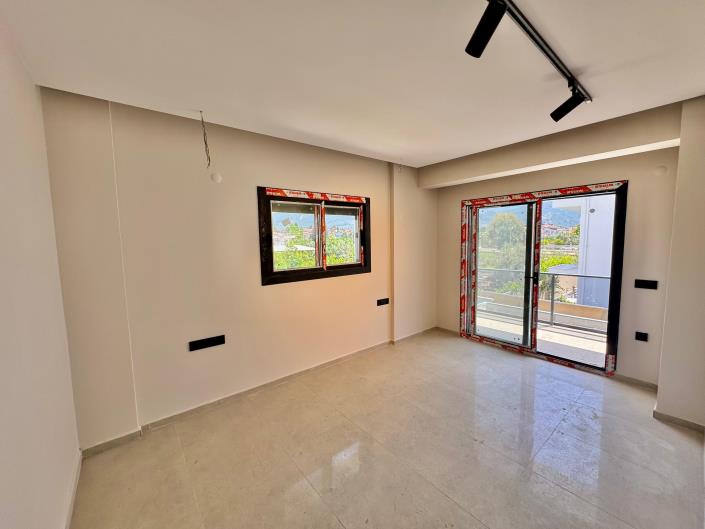 Image No.9-3 Bed Villa for sale