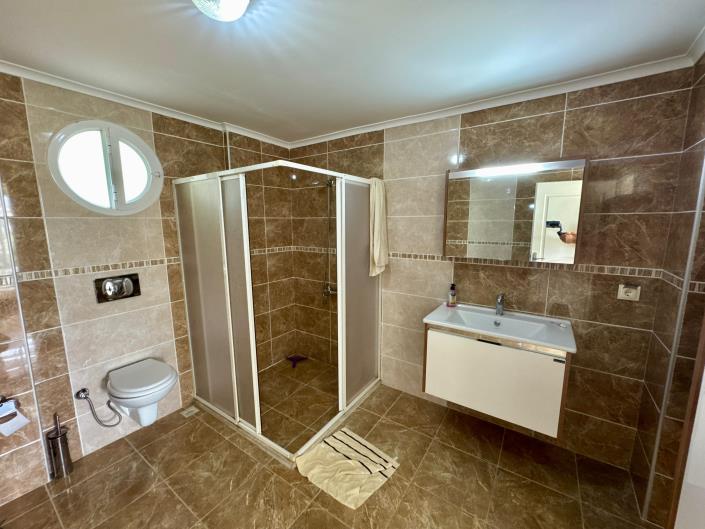 Image No.15-3 Bed Villa for sale