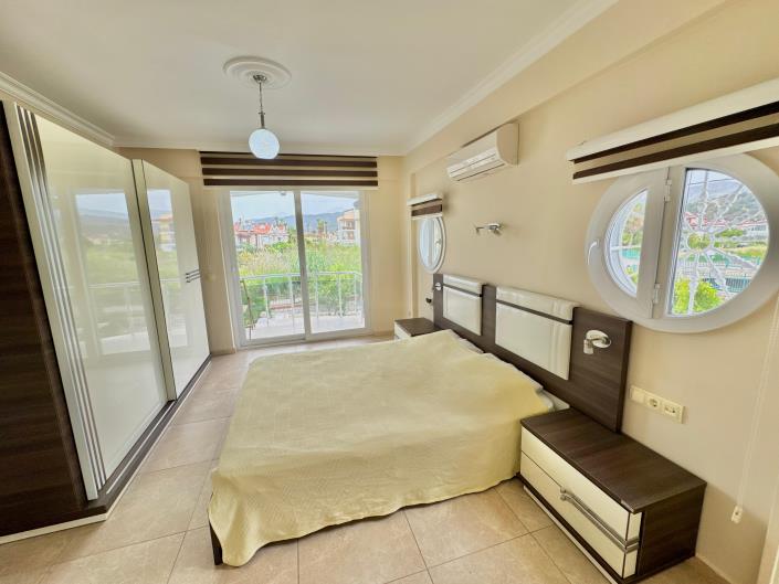 Image No.17-3 Bed Villa for sale