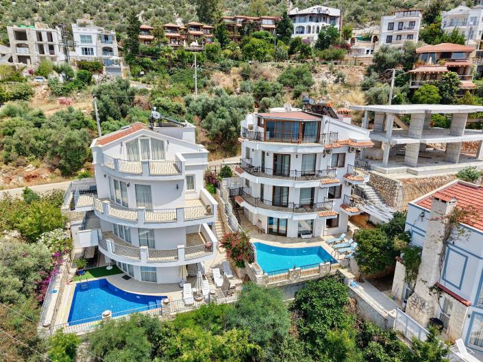 Image No.3-5 Bed Villa for sale