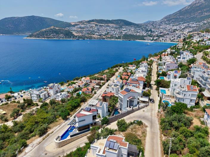 Image No.28-5 Bed Villa for sale