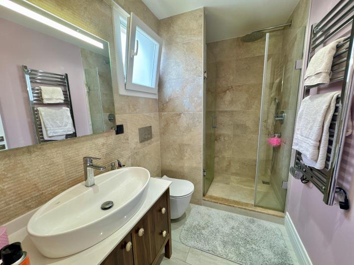 Image No.30-7 Bed Villa for sale