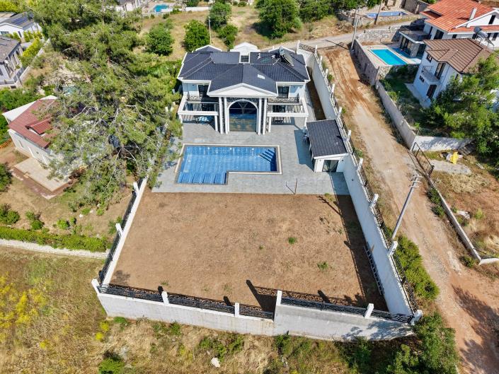 Image No.5-4 Bed Villa for sale