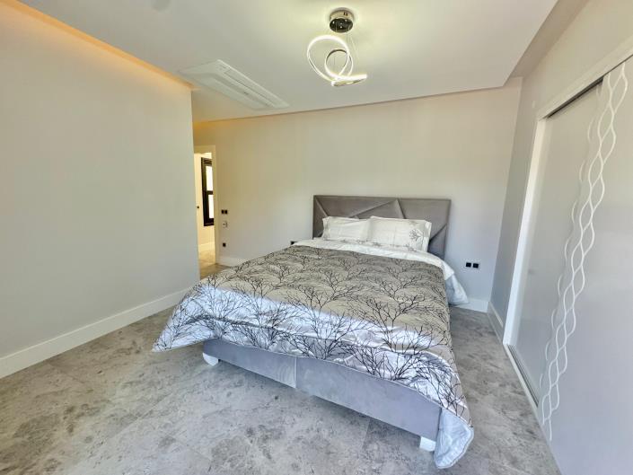 Image No.31-4 Bed Villa for sale