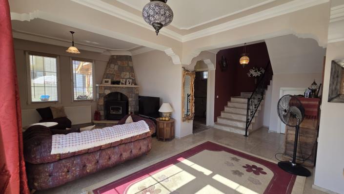 Image No.8-3 Bed Villa for sale