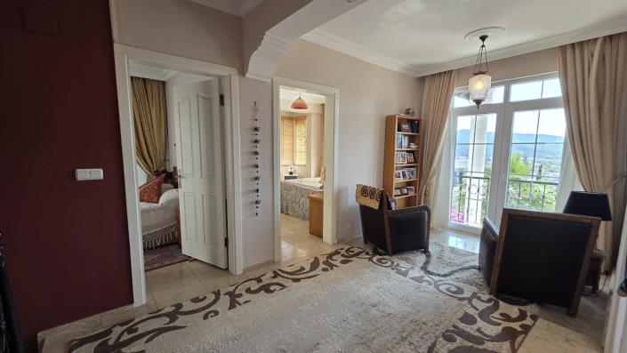 Image No.14-3 Bed Villa for sale