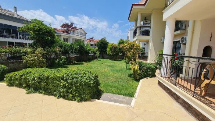 Image No.3-3 Bed Apartment for sale