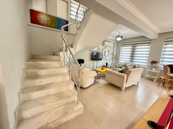 Image No.4-5 Bed Villa for sale