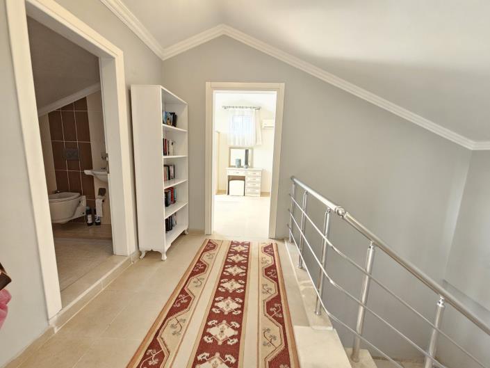 Image No.18-5 Bed Villa for sale