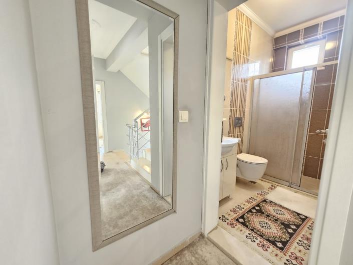 Image No.19-5 Bed Villa for sale