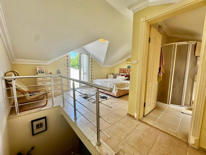 Image No.20-3 Bed Semi-Detached for sale